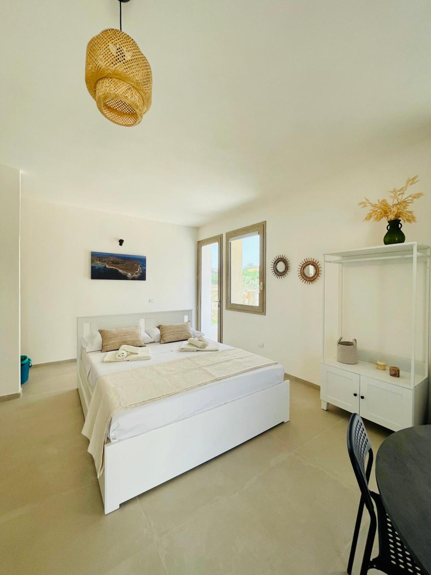 Anemos Apartments Marsala Eksteriør billede